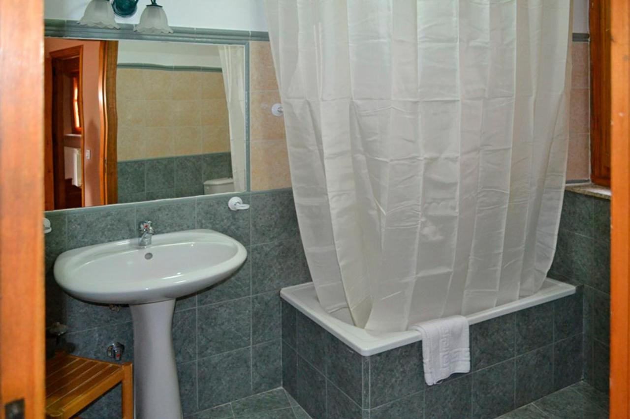 Hotel Rural La Casa De Irene Lubián Extérieur photo
