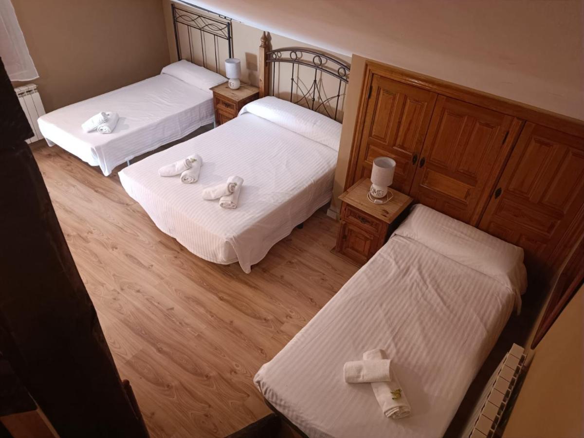 Hotel Rural La Casa De Irene Lubián Extérieur photo